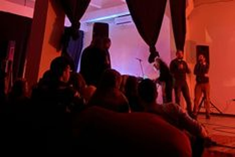 Qusish nuqtasiga qopol blowjob